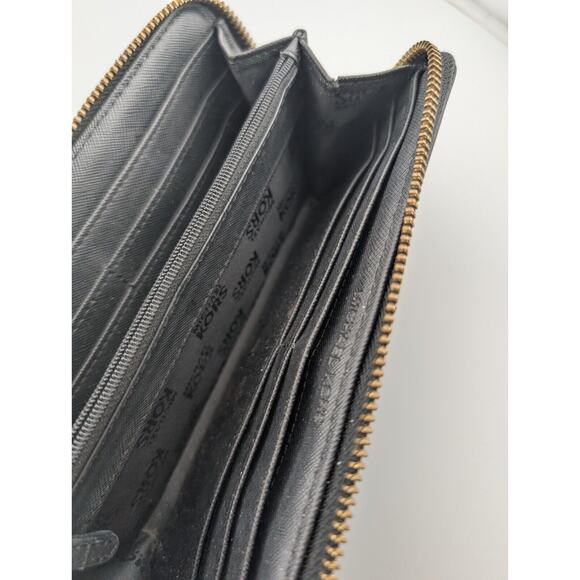 Michael Kors Black Zipper Wallet Shiny Patent MK Zip Around - Picture 5 of 9